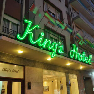 HOTEL KING’S